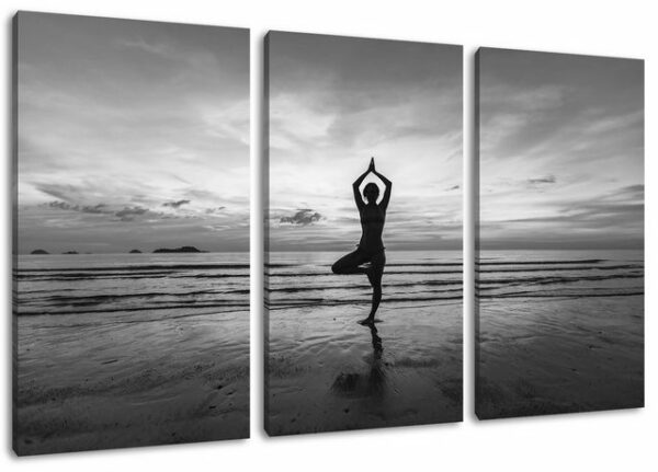 Pixxprint Leinwandbild Yoga am Strand Kunst B&W, Yoga am Strand Kunst B&W 3Teiler (120x80cm) (1 St), Leinwandbild fertig bespannt, inkl. Zackenaufhänger